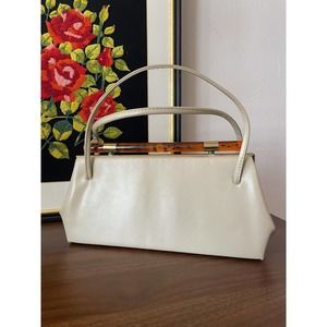 50s 60s Dover Tan Top Clasp Patent Vinyl Handbag With Acrylic Bar Clasp